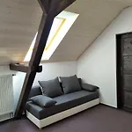 Statek Cesky Dvur Guest house Postupice
